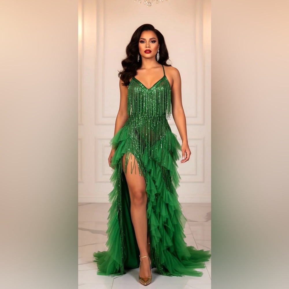 Elegant Green Evening Gown